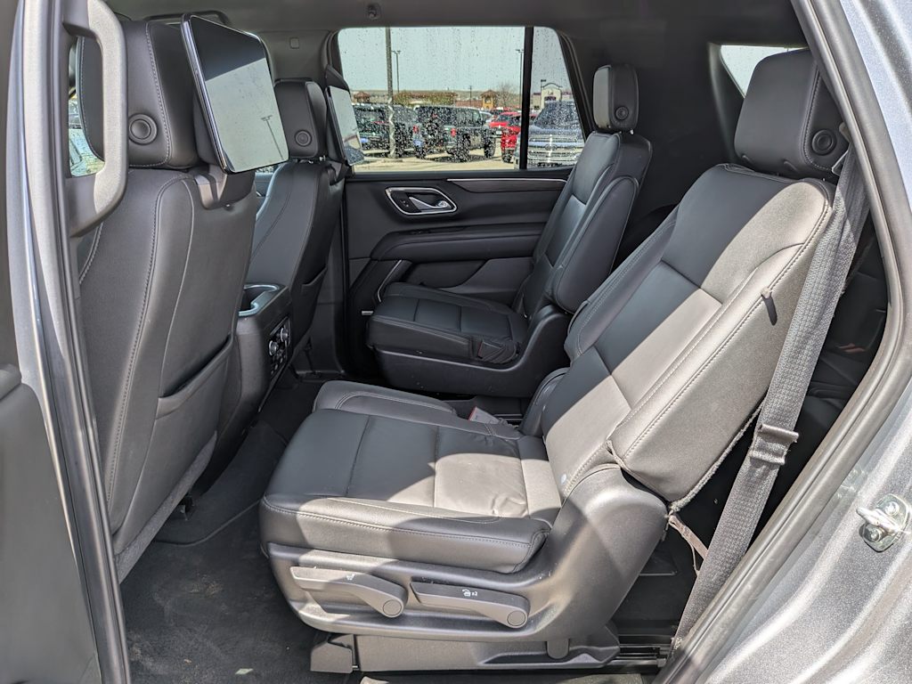 2021 Chevrolet Tahoe Z71 32