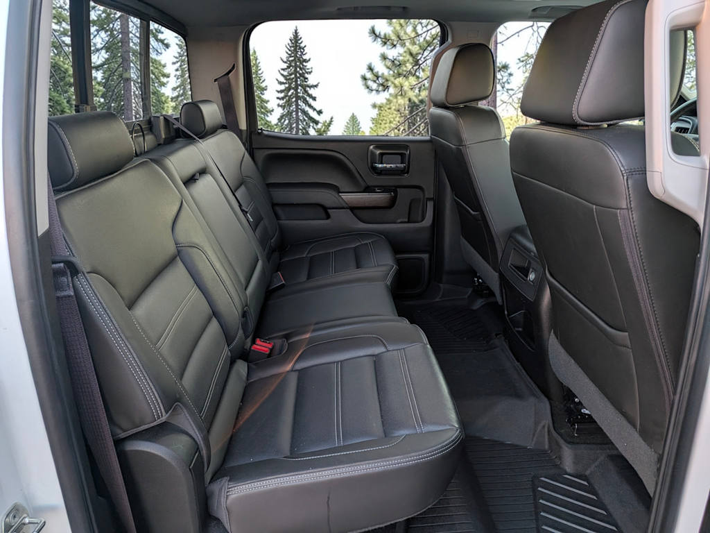 Thumbnail: 2017 GMC Sierra 2500 - 24