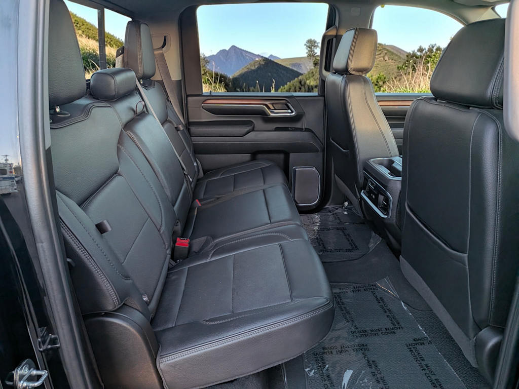 Thumbnail: 2024 GMC Sierra 2500 - 13
