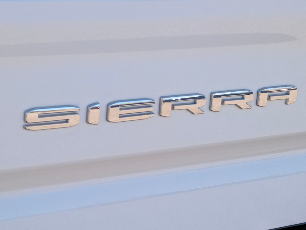 Thumbnail: 2023 GMC Sierra 3500 - 26