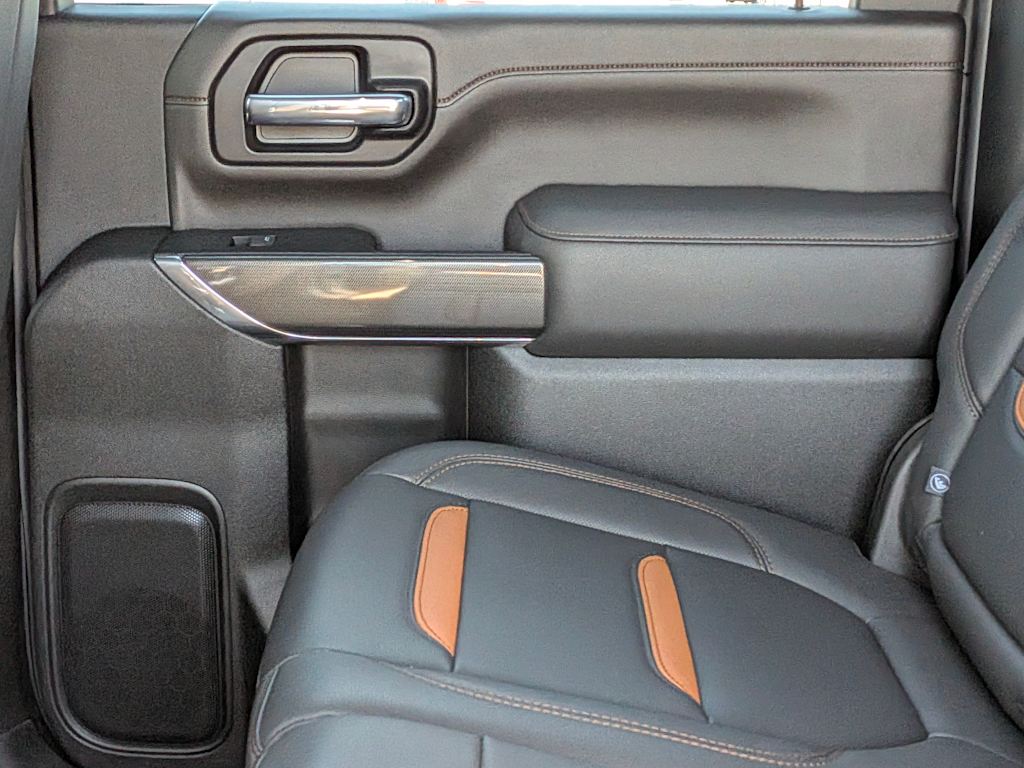 Thumbnail: 2023 GMC Sierra 3500 - 30