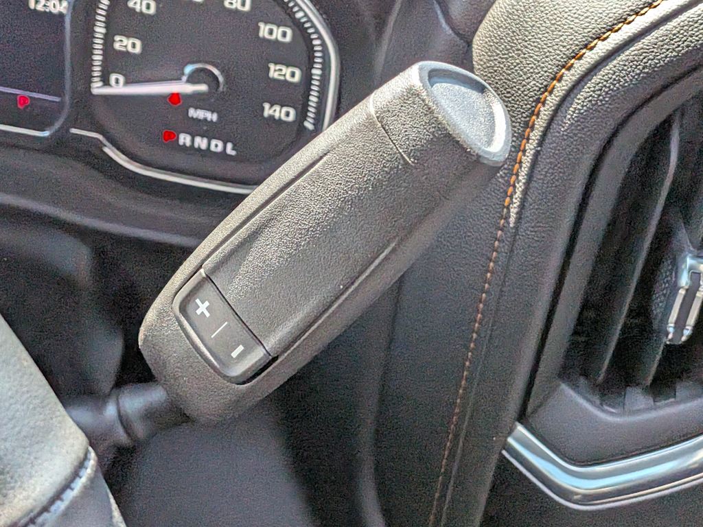 Thumbnail: 2023 GMC Sierra 3500 - 39