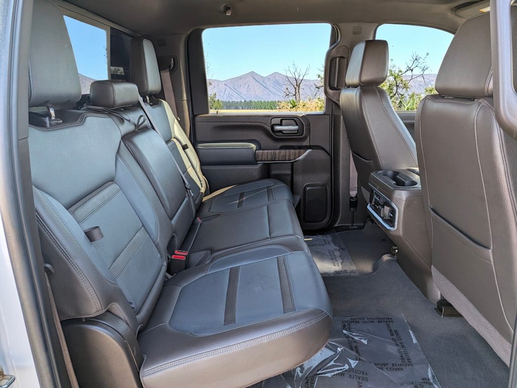 Thumbnail: 2021 GMC Sierra 3500 - 23