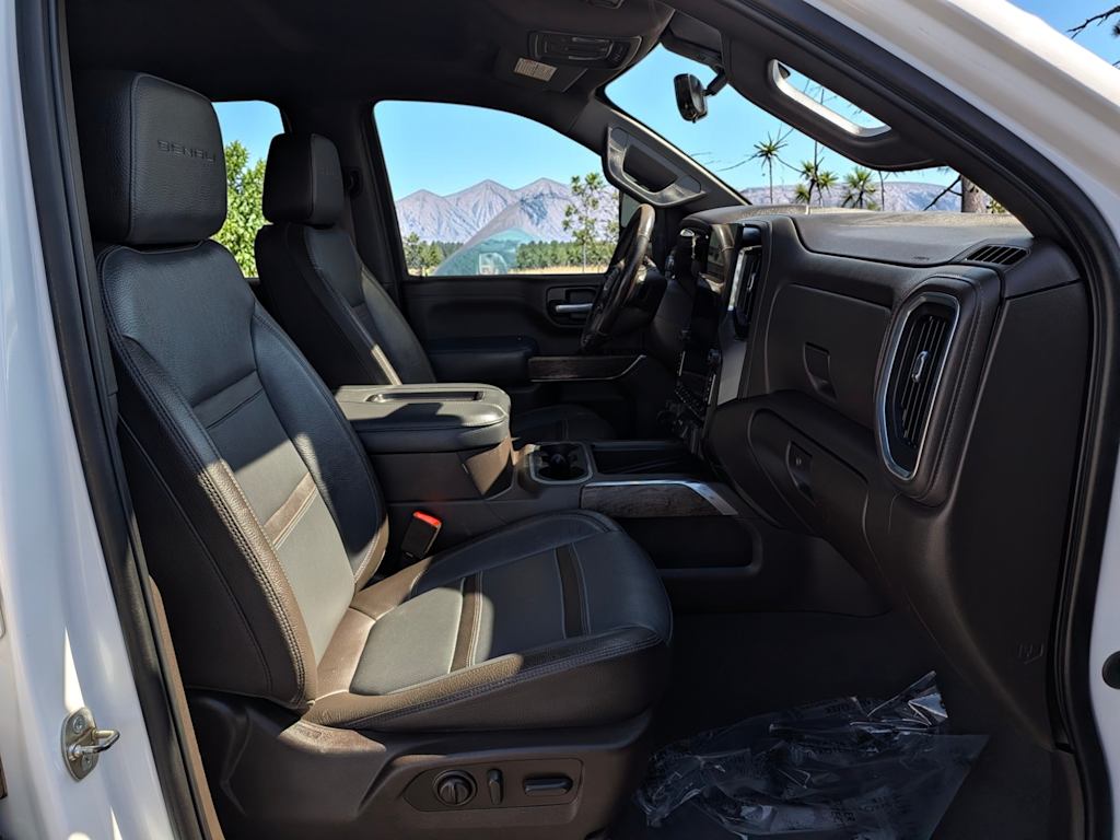 Thumbnail: 2021 GMC Sierra 3500 - 9