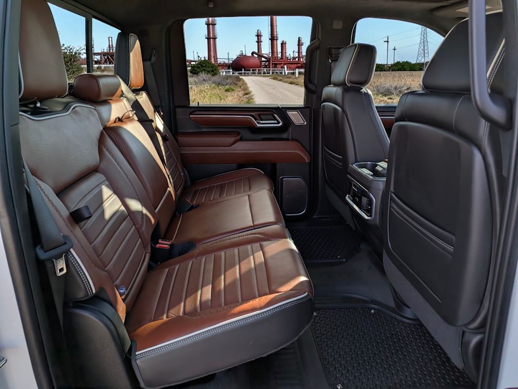 Thumbnail: 2024 GMC Sierra 2500 - 25