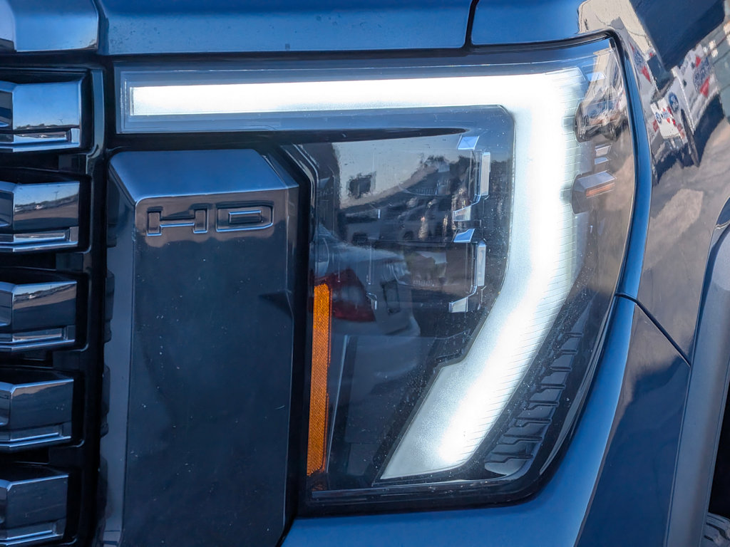 Thumbnail: 2024 GMC Sierra 3500 - 22