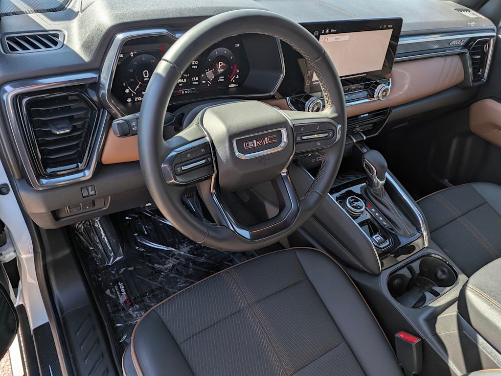 Thumbnail: 2025 GMC Canyon - 2