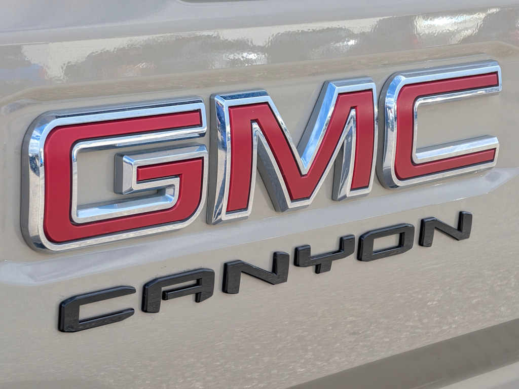 Thumbnail: 2024 GMC Canyon - 7