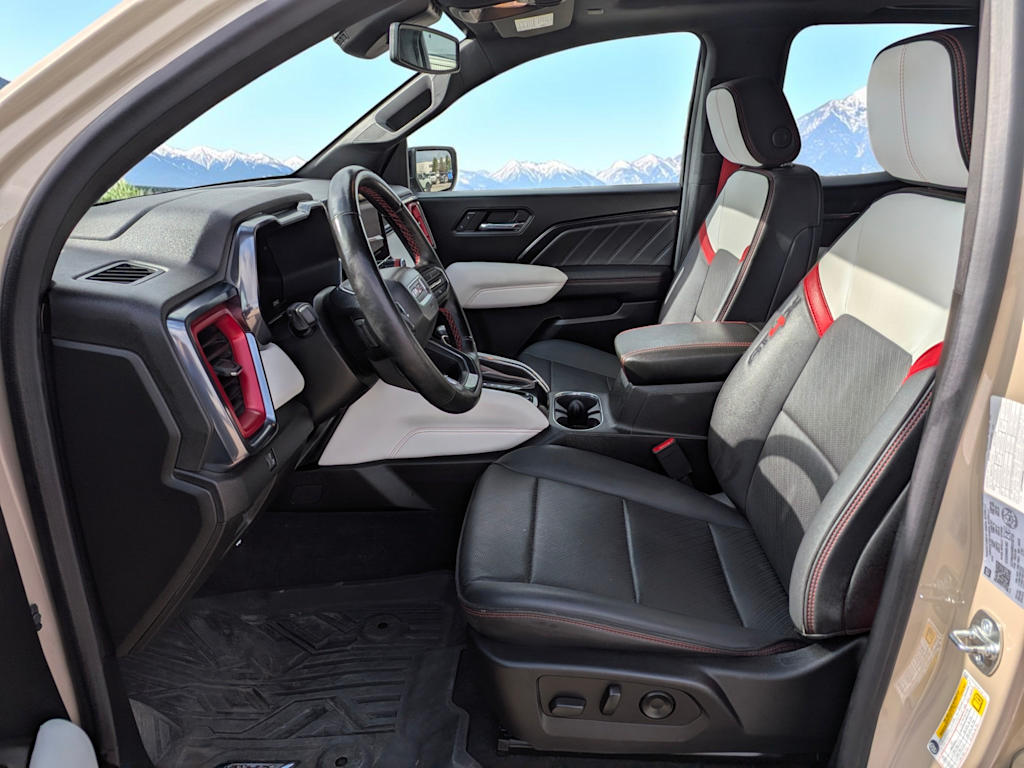 Thumbnail: 2024 GMC Canyon - 11