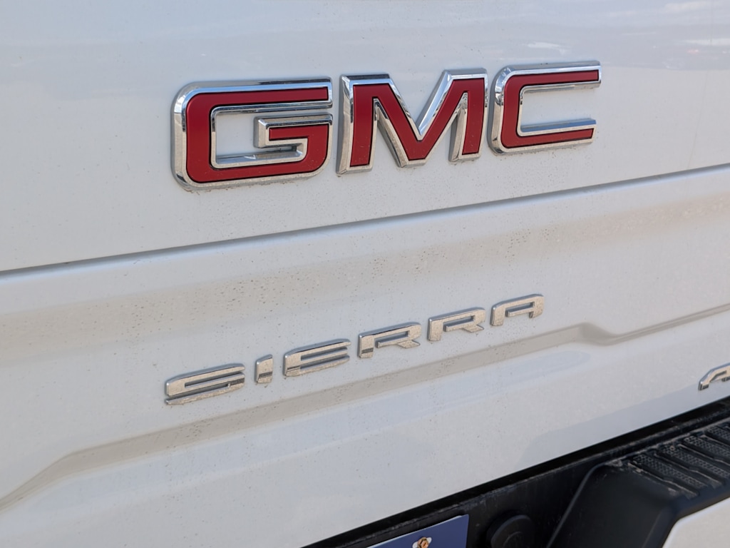 2023 GMC Sierra 1500 AT4 7