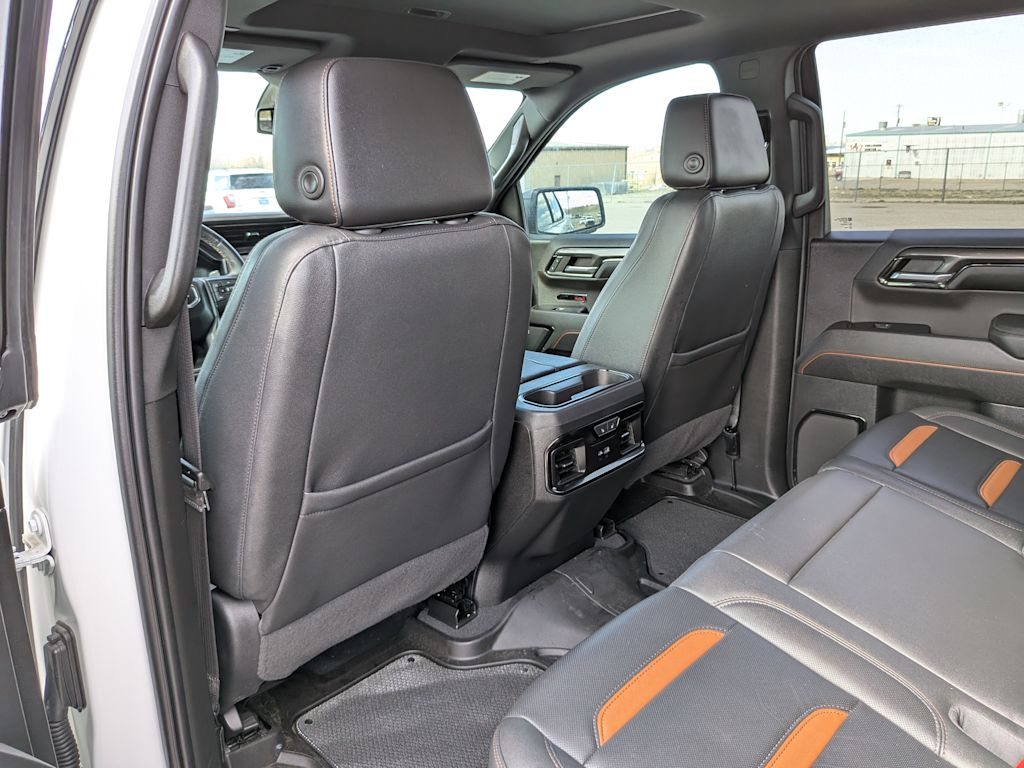 2023 GMC Sierra 1500 AT4 13