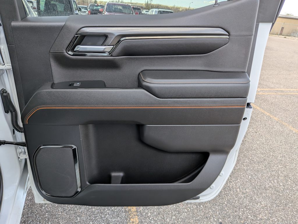 2023 GMC Sierra 1500 AT4 37