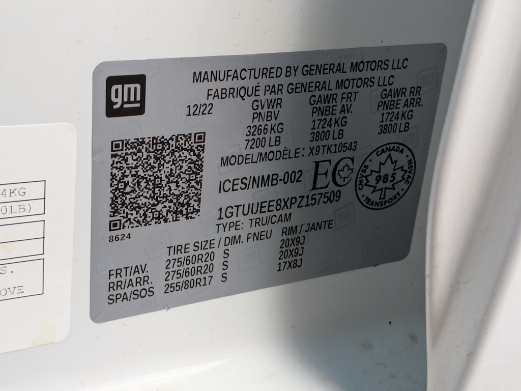 2023 GMC Sierra 1500 AT4 42