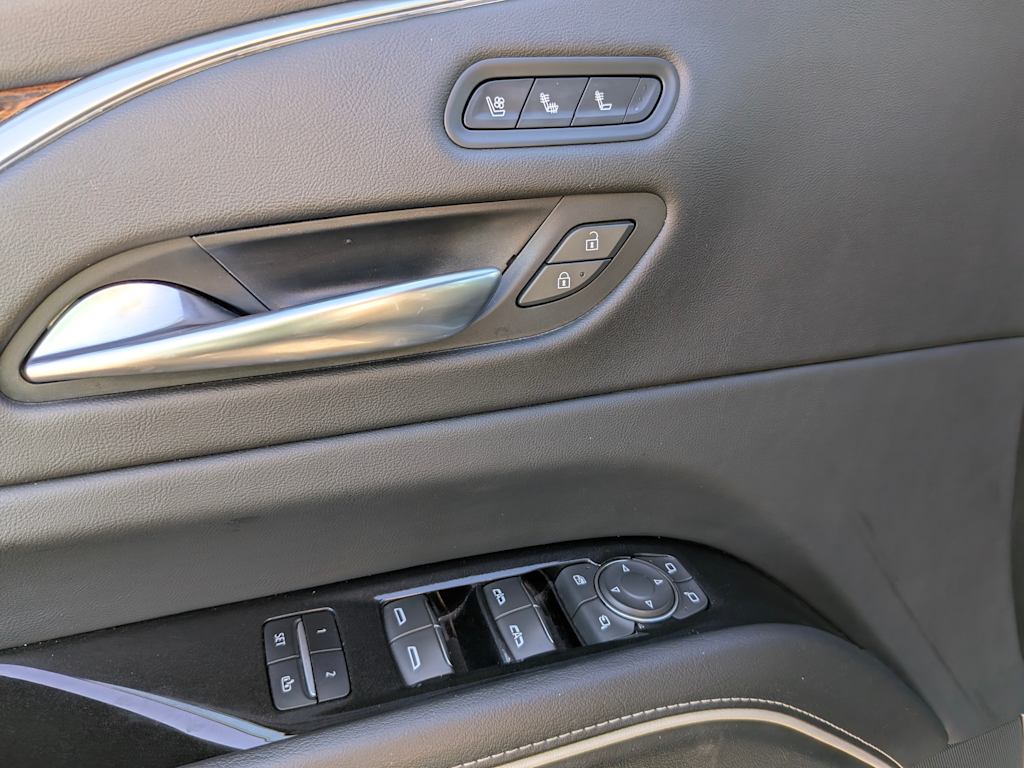 Thumbnail: 2023 Cadillac Escalade - 29