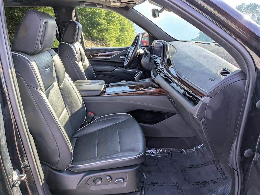 Thumbnail: 2023 Cadillac Escalade - 12