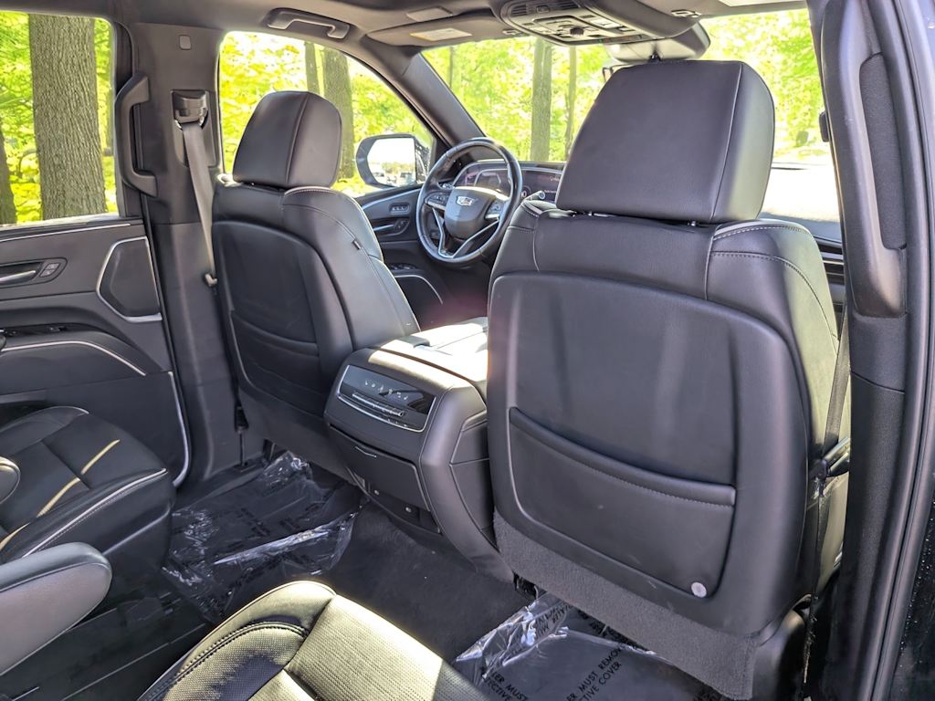 Thumbnail: 2023 Cadillac Escalade - 33