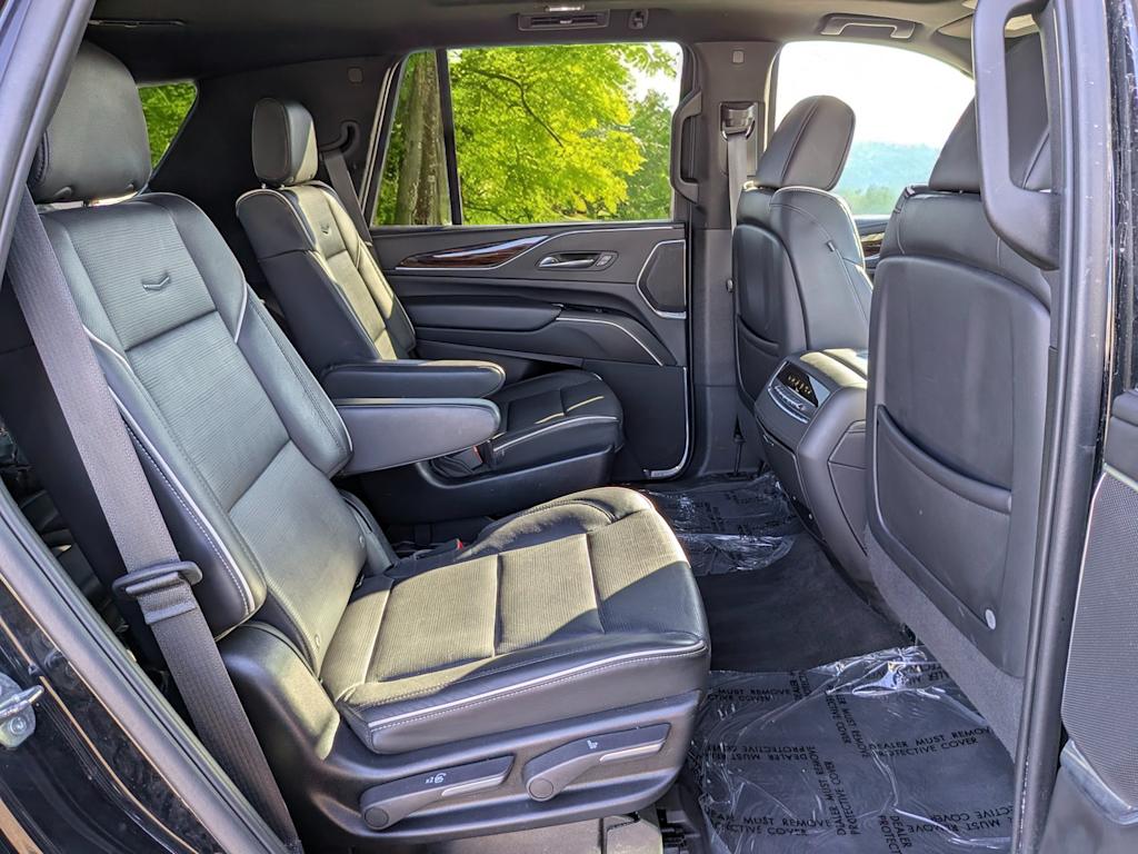 Thumbnail: 2023 Cadillac Escalade - 34