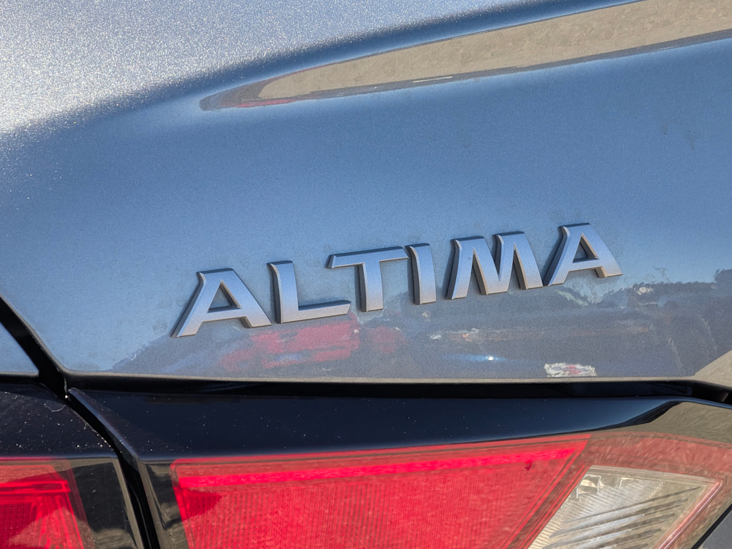 Thumbnail: 2025 Nissan Altima - 7