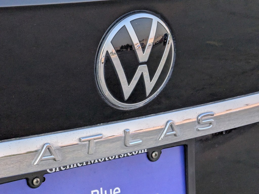 Thumbnail: 2023 Volkswagen Atlas - 7