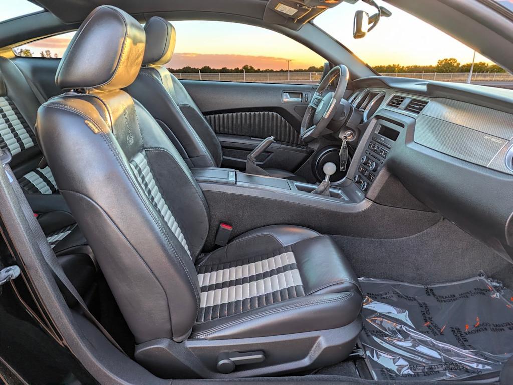 Thumbnail: 2011 Ford Mustang - 11