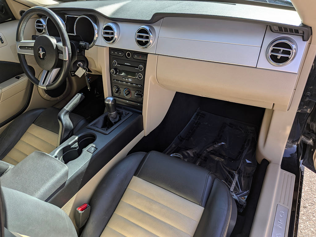 Thumbnail: 2008 Ford Mustang - 14