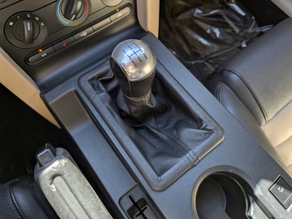Thumbnail: 2008 Ford Mustang - 17