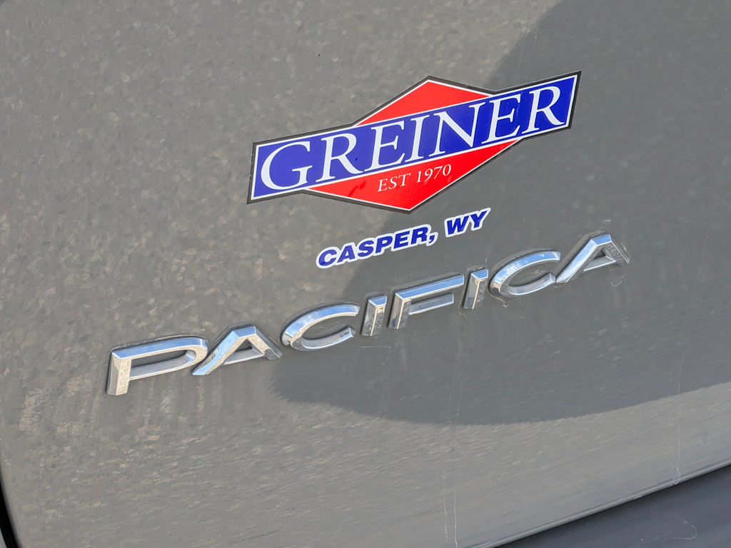 Thumbnail: 2025 Chrysler Pacifica - 7