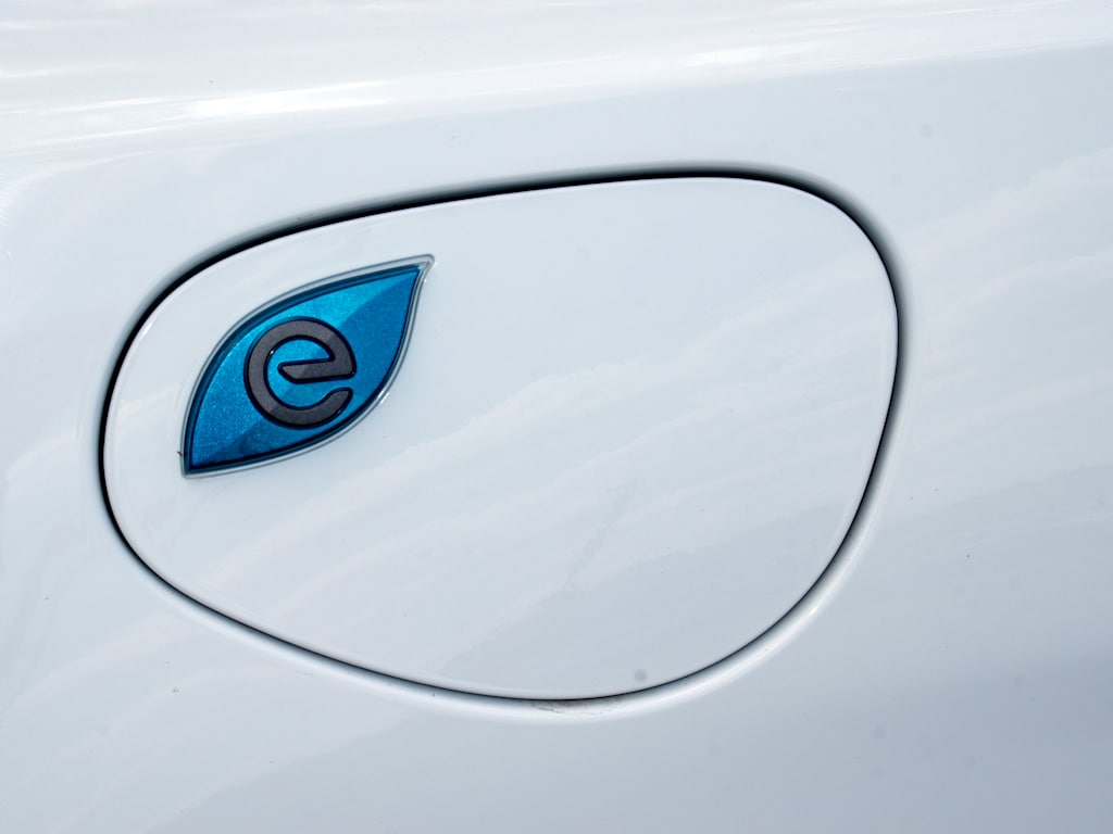 Thumbnail: 2023 Chrysler Pacifica - 7
