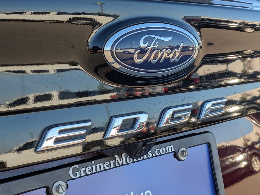 Thumbnail: 2022 Ford Edge - 7