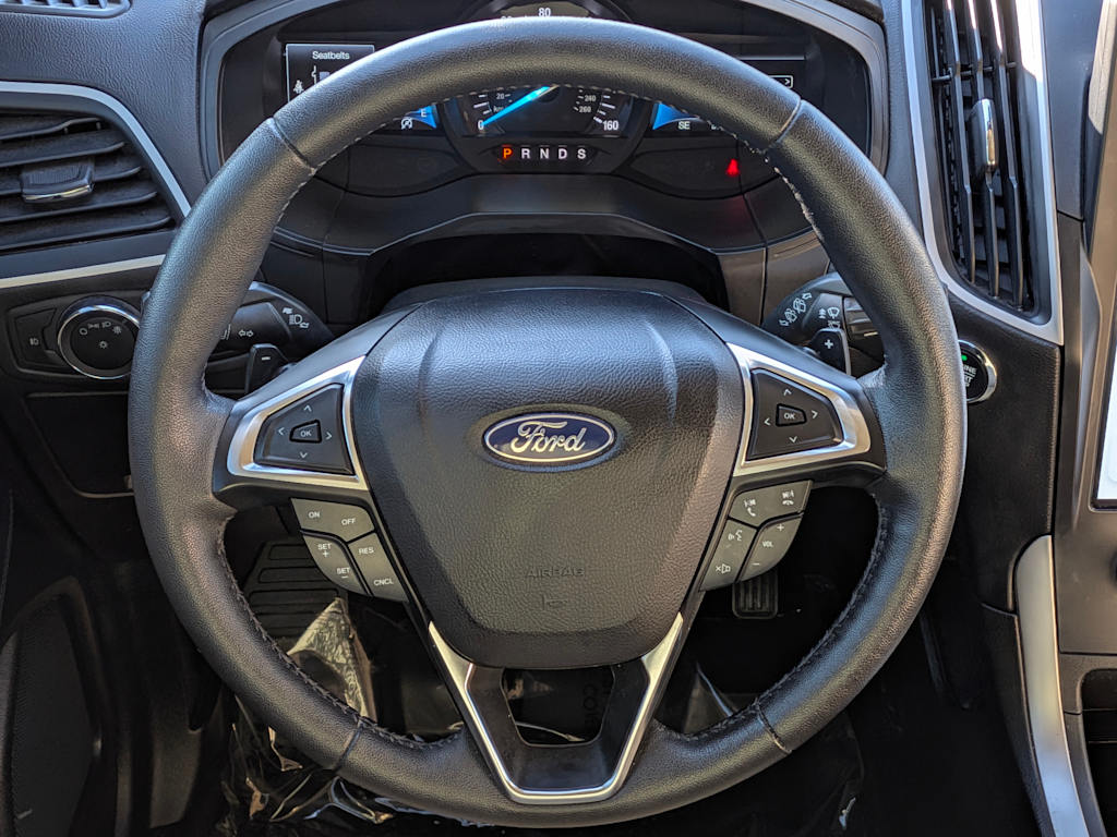 Thumbnail: 2022 Ford Edge - 14