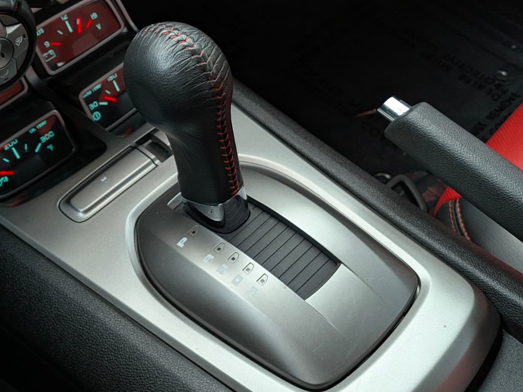 Thumbnail: 2010 Chevrolet Camaro - 15