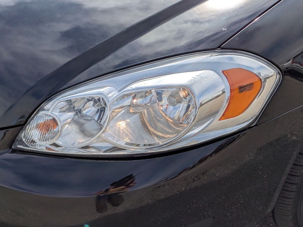 2016 Chevrolet Impala LTZ 25