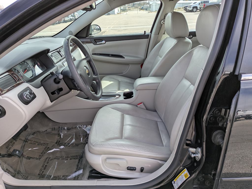 2016 Chevrolet Impala LTZ 11