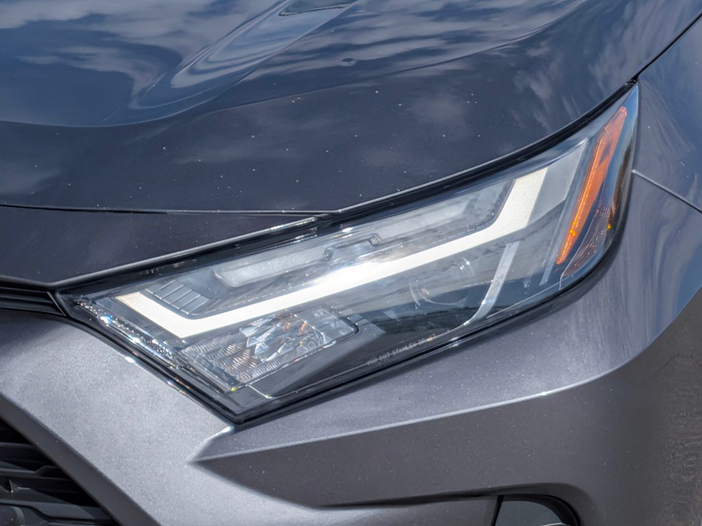 Thumbnail: 2023 Toyota RAV4 - 24
