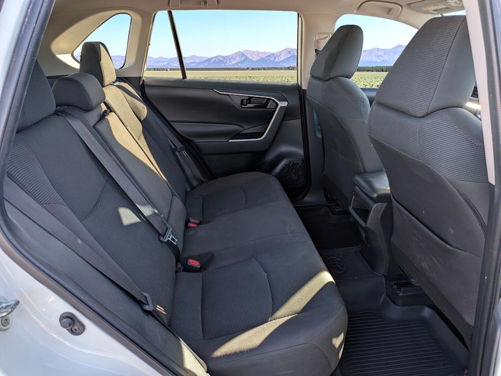 Thumbnail: 2020 Toyota RAV4 - 26