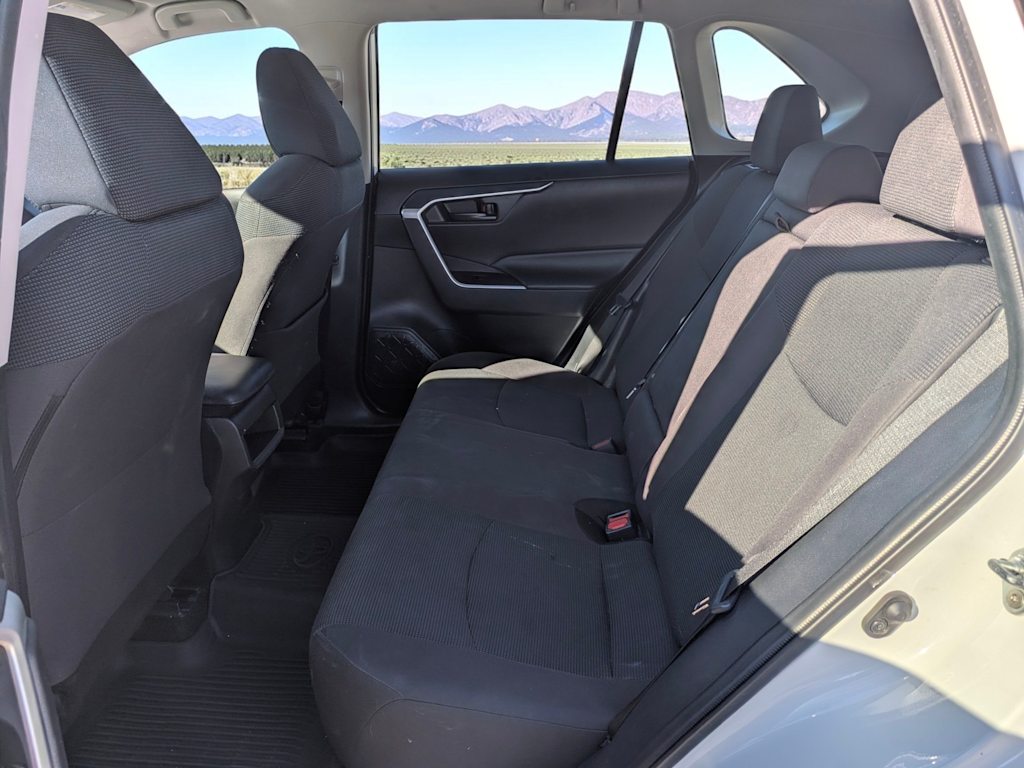 Thumbnail: 2020 Toyota RAV4 - 13