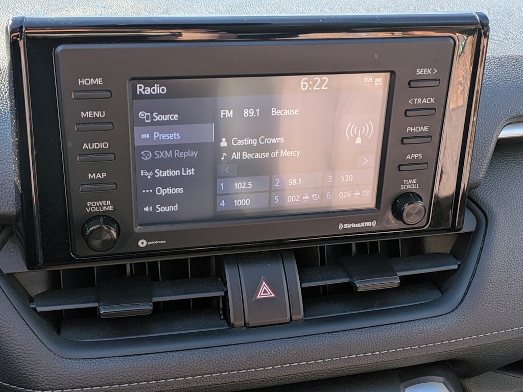 Thumbnail: 2020 Toyota RAV4 - 27