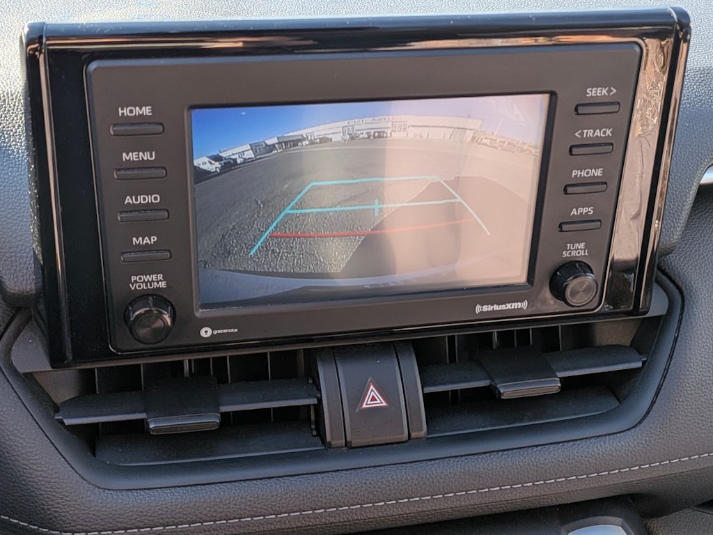 Thumbnail: 2020 Toyota RAV4 - 28