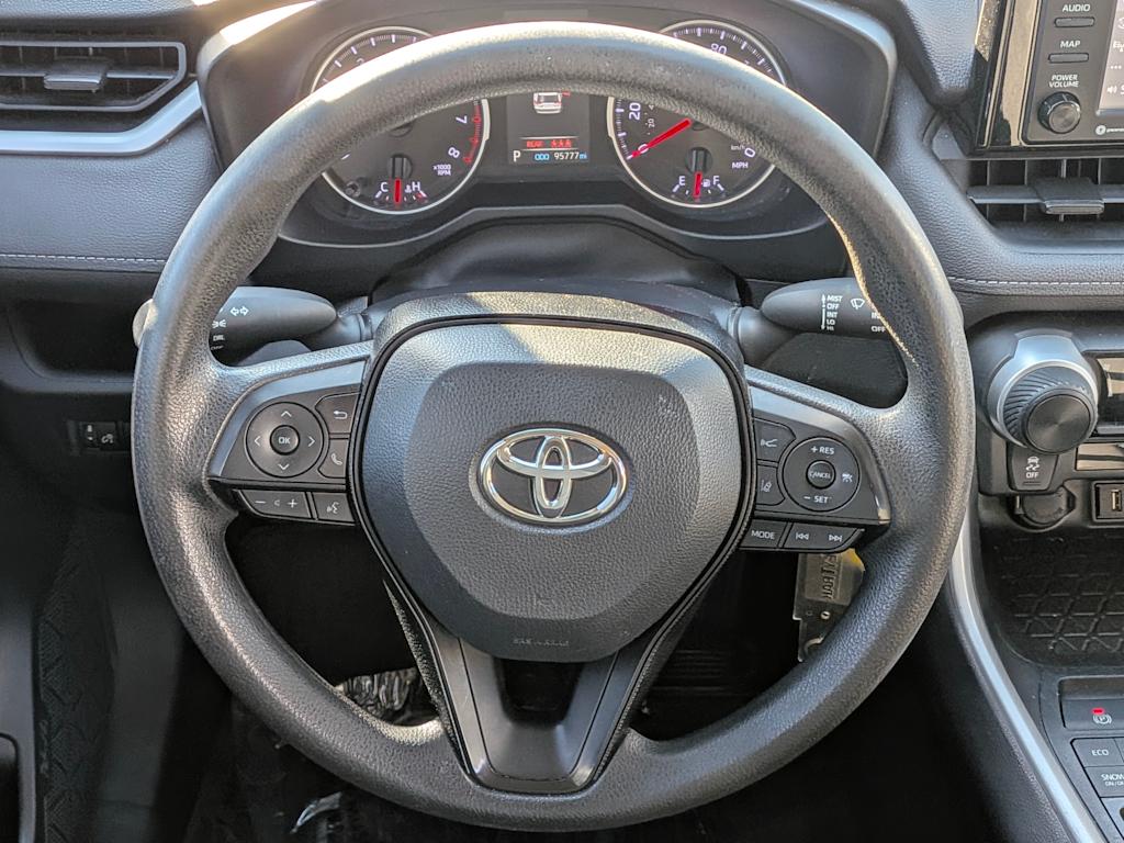 Thumbnail: 2020 Toyota RAV4 - 14