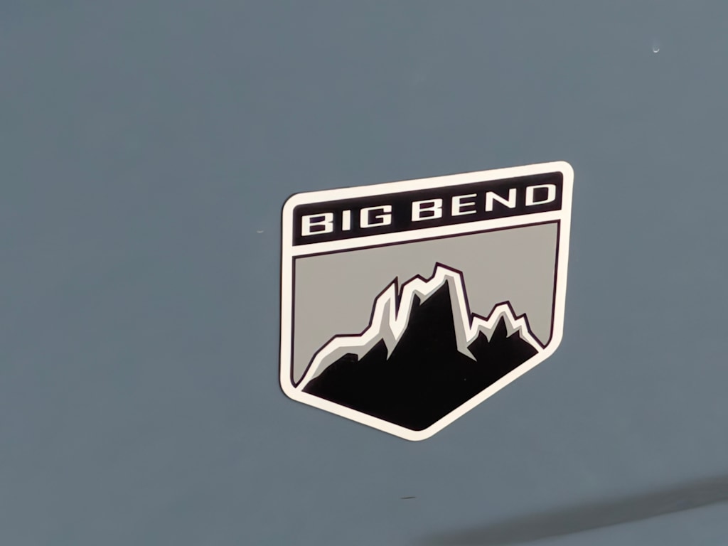 Thumbnail: 2023 Ford Bronco Sport - 16