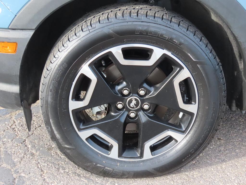 Thumbnail: 2022 Ford Bronco Sport - 8