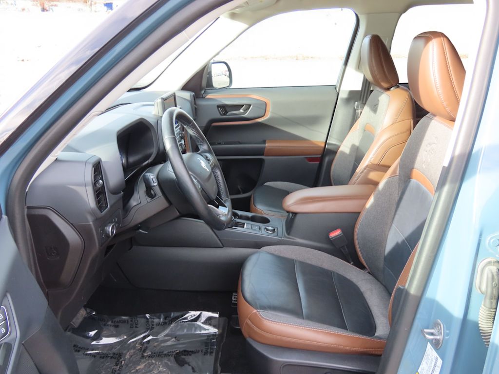 Thumbnail: 2022 Ford Bronco Sport - 11