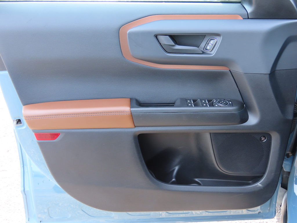 Thumbnail: 2022 Ford Bronco Sport - 28