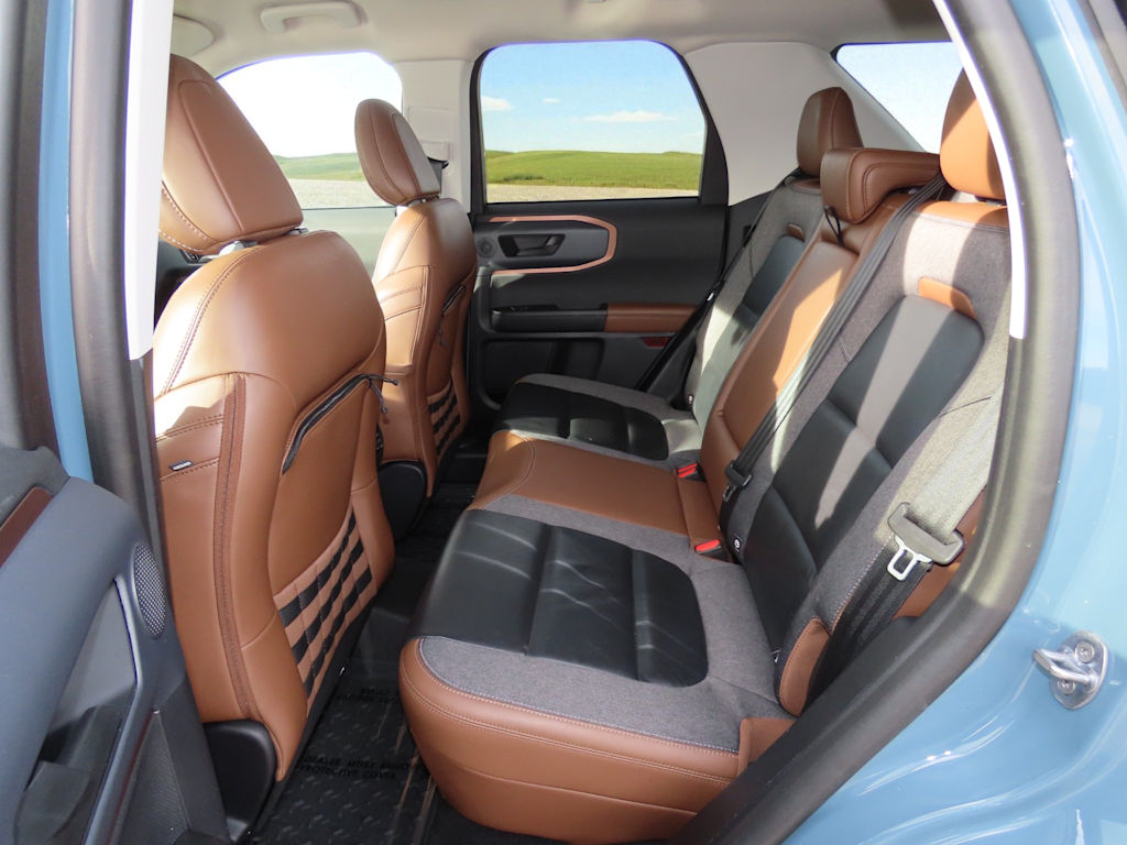 Thumbnail: 2022 Ford Bronco Sport - 32