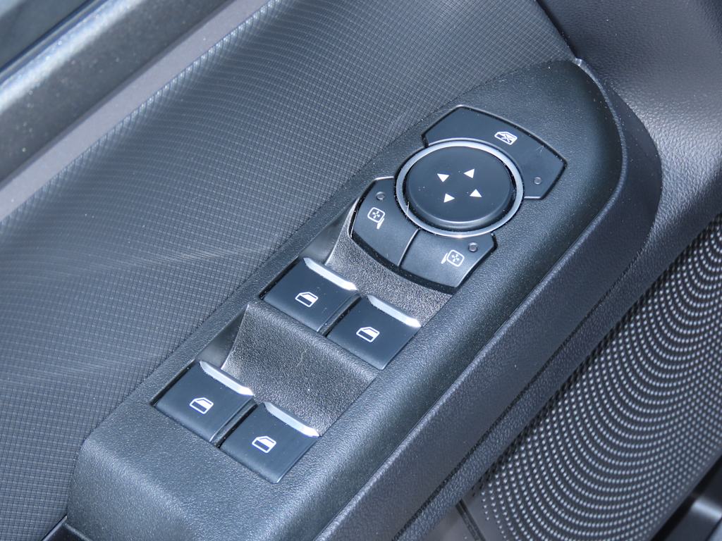 Thumbnail: 2025 Ford Bronco Sport - 29