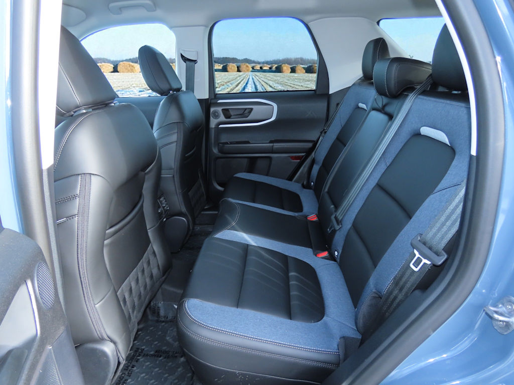 Thumbnail: 2025 Ford Bronco Sport - 30