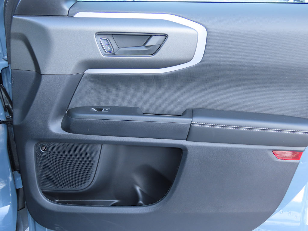 Thumbnail: 2025 Ford Bronco Sport - 32