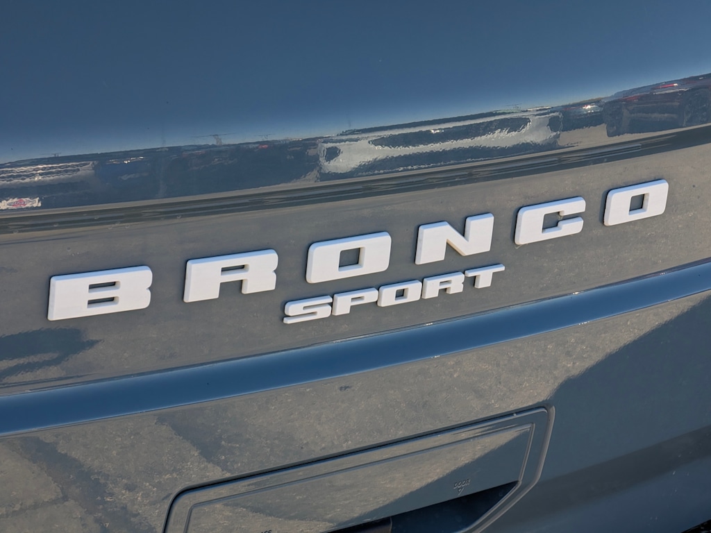 Thumbnail: 2022 Ford Bronco Sport - 25