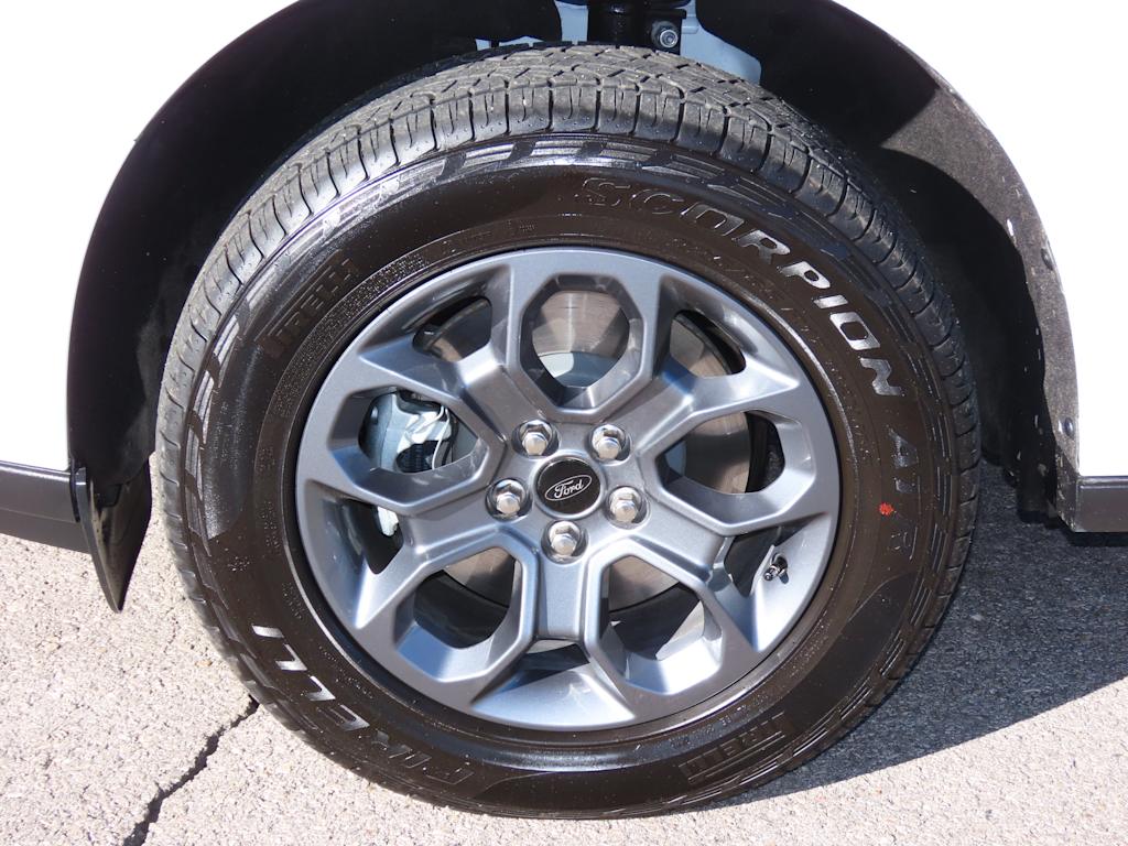 Thumbnail: 2025 Ford Maverick - 7