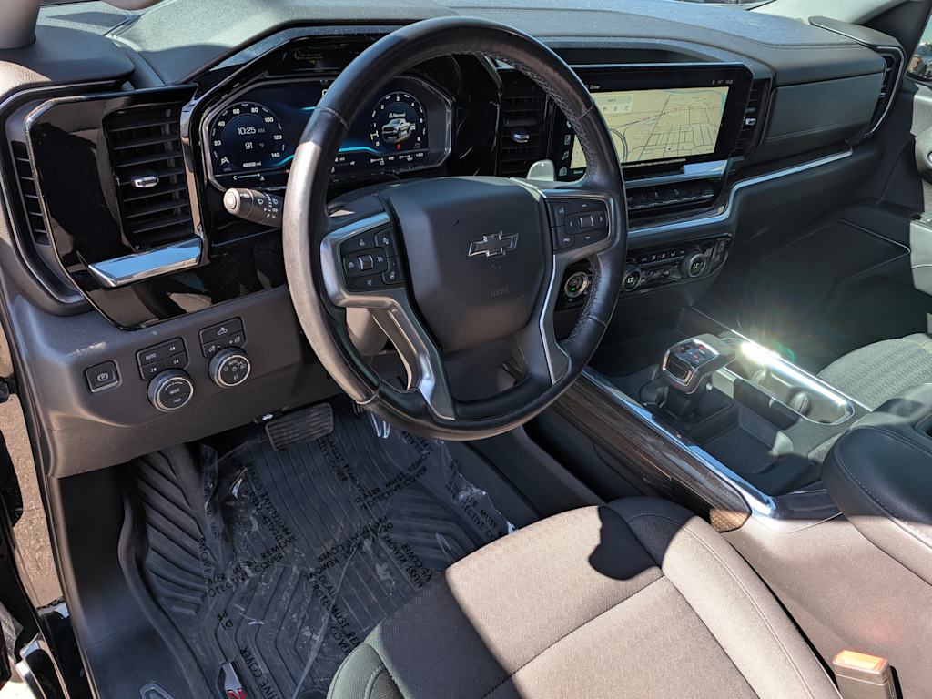Thumbnail: 2022 Chevrolet Silverado 1500 - 2